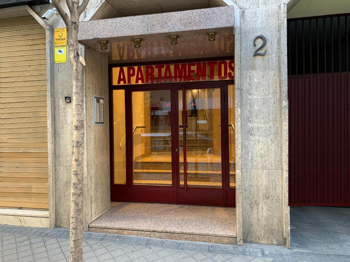 Apartamentos Y Estudios Torr En Madrid - Chamartin Con Wifi Gratis Bagian luar foto
