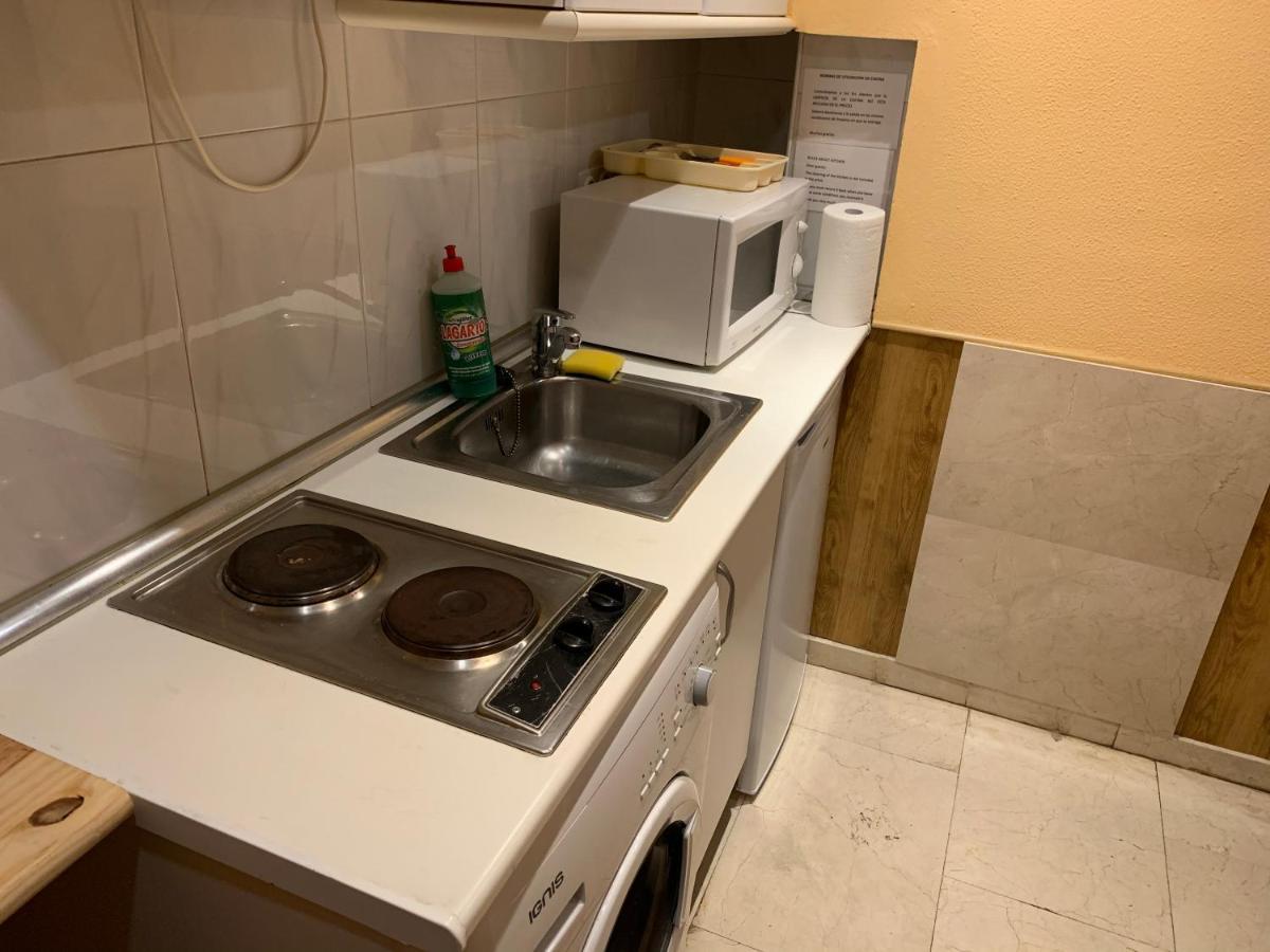 Apartamentos Y Estudios Torr En Madrid - Chamartin Con Wifi Gratis Bagian luar foto